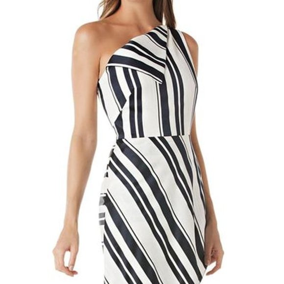 KAY UNGER One-Shoulder Cross Front Maxi Dress - Picture 2 of 16